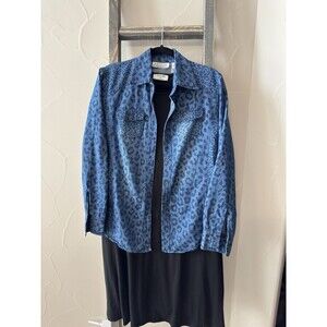 New Direction Animal Print Size Large Shirt Top Jacket Button Down Women's